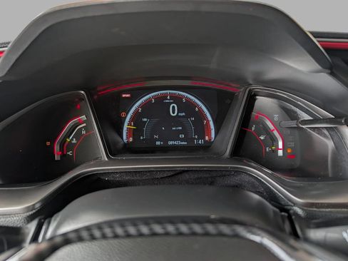 Used 2019 Honda Civic Type R image 36