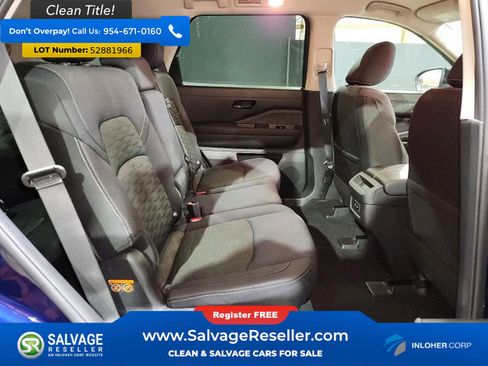 Used 2026 Nissan Pathfinder SV AWD/4WD image 15