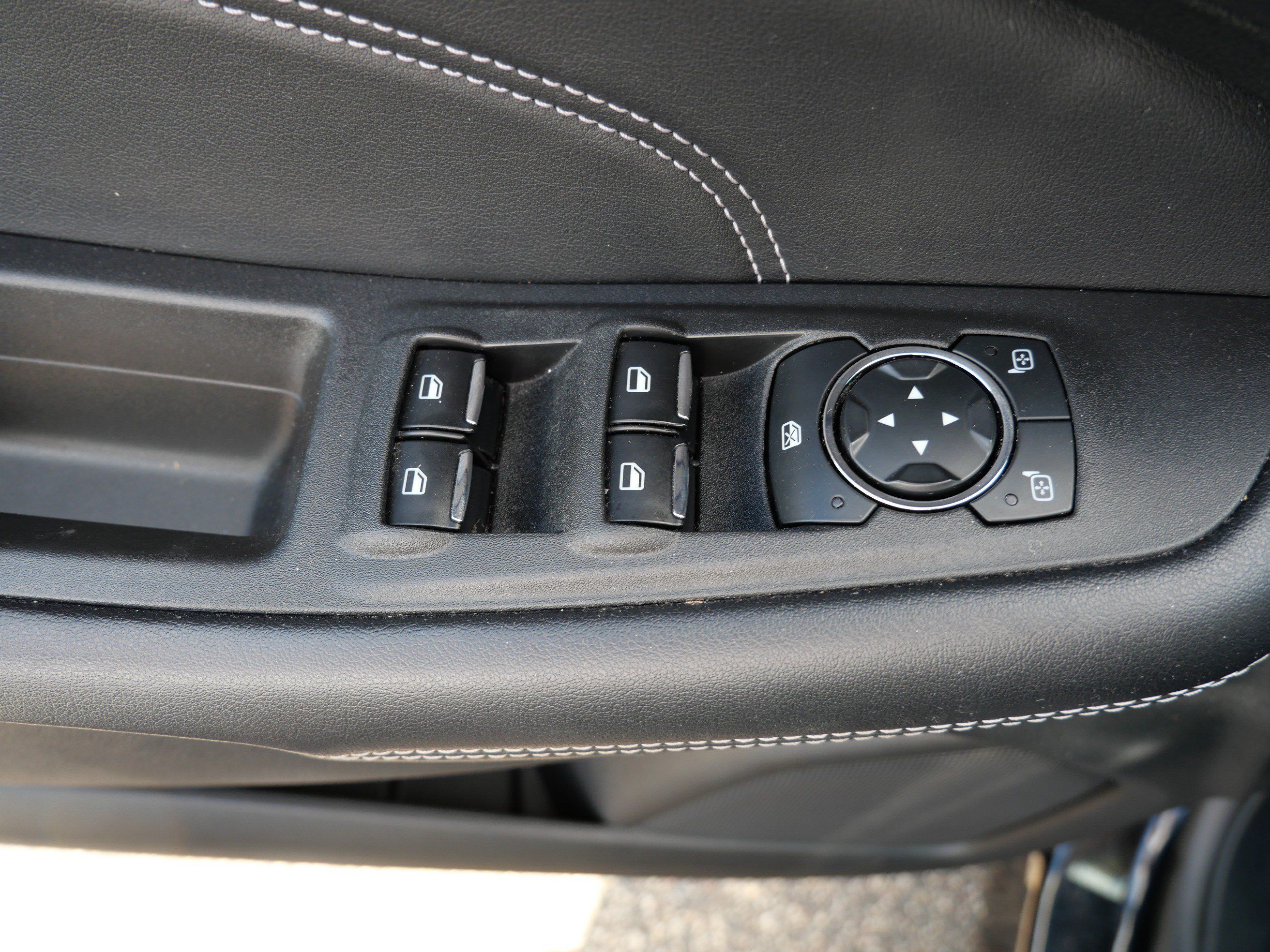 Certified 2024 Ford Edge Titanium AWD/4WD image 20