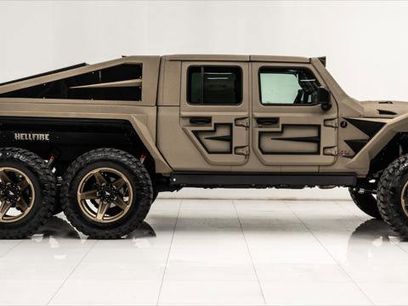 Used 2025 Jeep Gladiator Sport