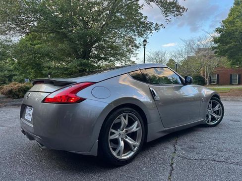 Used 2009 Nissan 370Z Coupe w/ Sport Pkg image 7