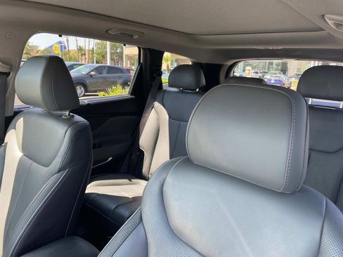 Used 2023 Hyundai Santa Fe Limited image 22