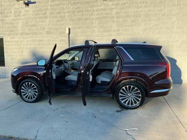 Used 2023 Hyundai Palisade Calligraphy AWD/4WD image 16