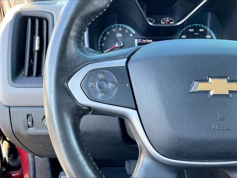 Used 2018 Chevrolet Colorado LT w/ LT Convenience Package image 19
