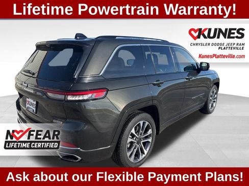 Used 2023 Jeep Grand Cherokee Overland w/ Luxury Tech Group IV image 9