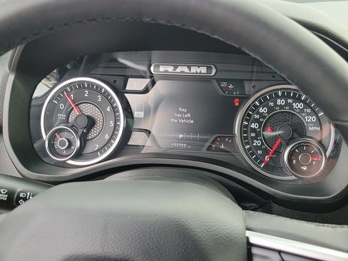 Used 2025 RAM 1500 Big Horn AWD/4WD image 26