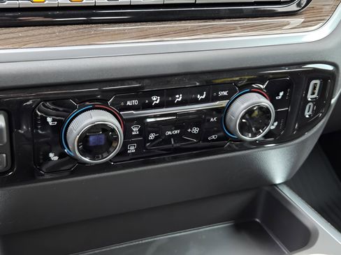 New 2026 Chevrolet Silverado 1500 LT Trail Boss w/ LT Trail Boss Premium Package image 17