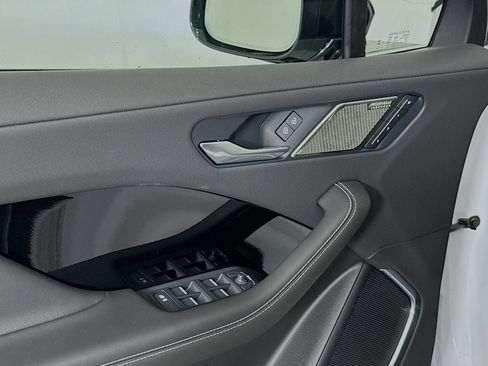 New 2024 Jaguar I-PACE R-Dynamic HSE image 18