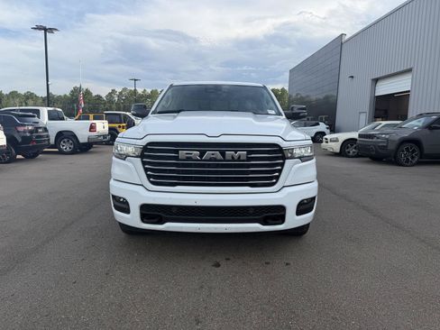 Used 2025 RAM 1500 Laramie AWD/4WD image 2