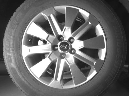Used 2025 Hyundai Palisade SEL FWD image 18