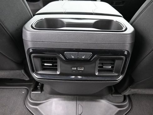 Used 2025 GMC Sierra 1500 AT4 w/ AT4 Premium Package AWD/4WD image 27