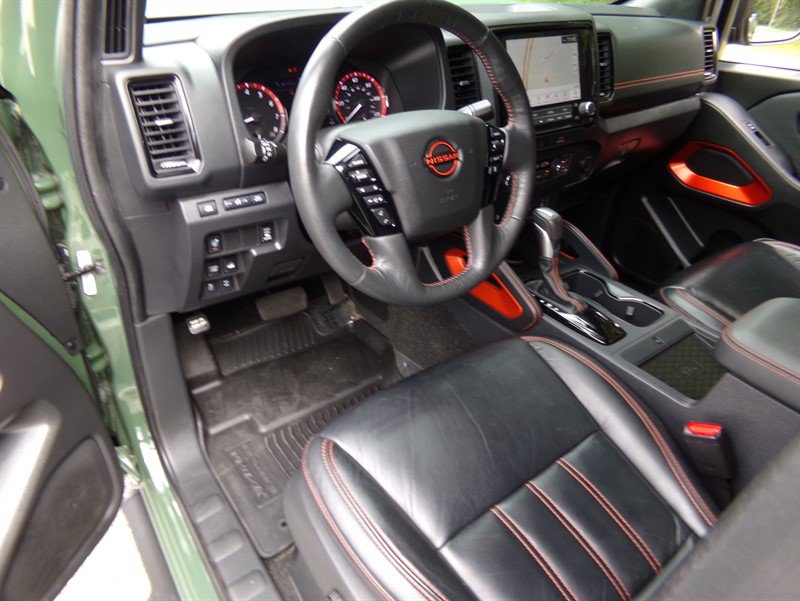 Used 2022 Nissan Frontier PRO-4X AWD/4WD image 19