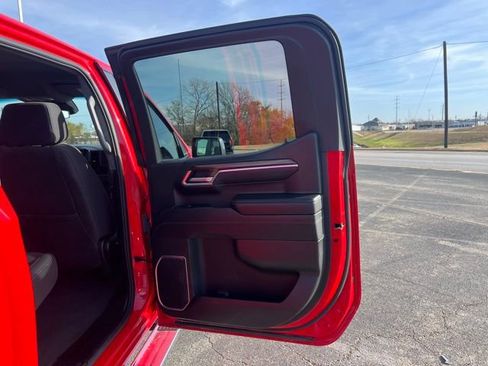 Used 2023 Chevrolet Silverado 1500 LT w/ Protection Package AWD/4WD image 17