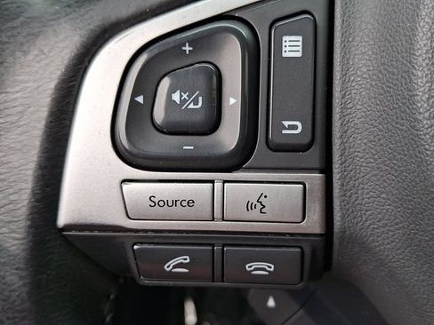Used 2015 Subaru Legacy 2.5i Premium AWD/4WD image 24