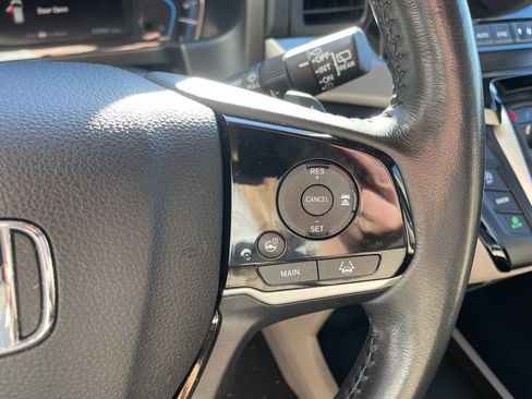 Used 2018 Honda Odyssey Elite image 21