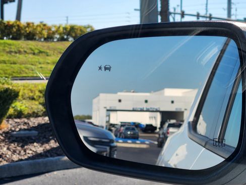 New 2026 Chevrolet Traverse LT w/ Enhanced Driving Package image 15