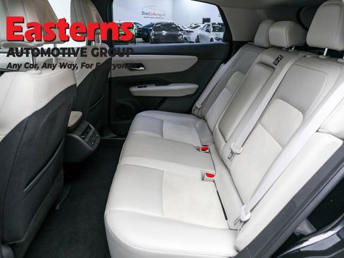 Used 2023 Nissan Ariya AWD image 21