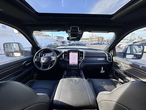 Used 2025 RAM 2500 Laramie w/ Night Edition image 26