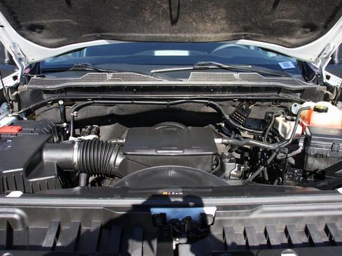 Used 2020 Chevrolet Silverado 2500 W/T w/ WT Convenience Package image 13