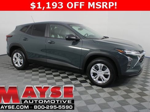 New 2026 Chevrolet Trax LS image 1