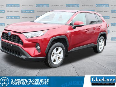 Used 2019 Toyota RAV4 XLE w/ Convenience Package image 1