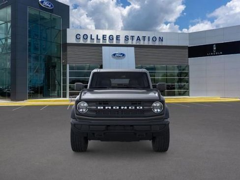 New 2025 Ford Bronco 4-Door image 6