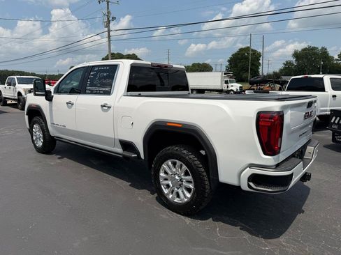 Used 2022 GMC Sierra 2500 Denali w/ Denali Ultimate Package AWD/4WD image 9