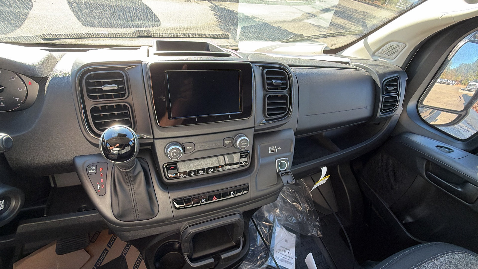 New 2027 RAM ProMaster 2500 w/ Convenience Group FWD image 25
