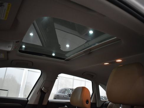 Used 2019 Volkswagen Jetta SEL image 24