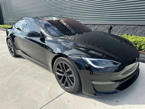 Used 2022 Tesla Model S image 11