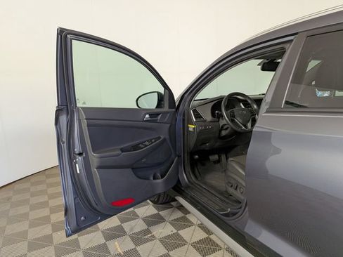 Used 2017 Hyundai Tucson Limited w/ Cargo Package AWD/4WD image 13