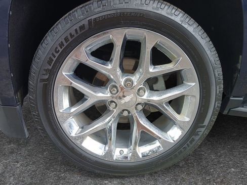 Used 2019 Chevrolet Tahoe LS image 9