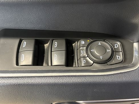 Used 2024 Chevrolet Silverado 3500 High Country w/ High Country Premium Package image 18