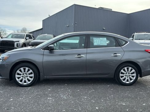 Used 2019 Nissan Sentra S image 6