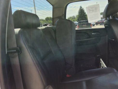 Used 2014 GMC Sierra 3500 Denali AWD/4WD image 41
