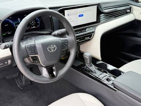 Used 2026 Toyota Camry XLE image 10