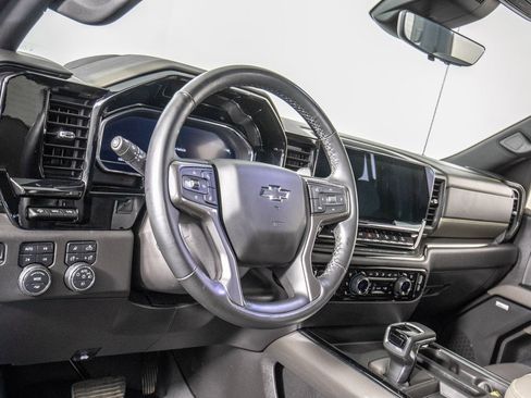 Used 2024 Chevrolet Silverado 1500 ZR2 w/ Technology Package image 14