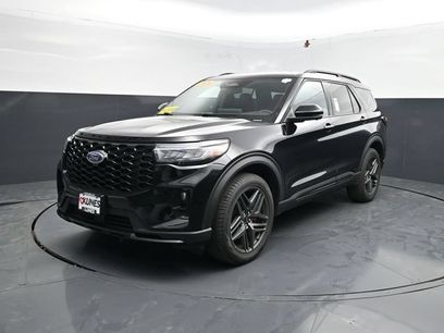Used 2025 Ford Explorer ST-Line w/ ST-Line Street Pack