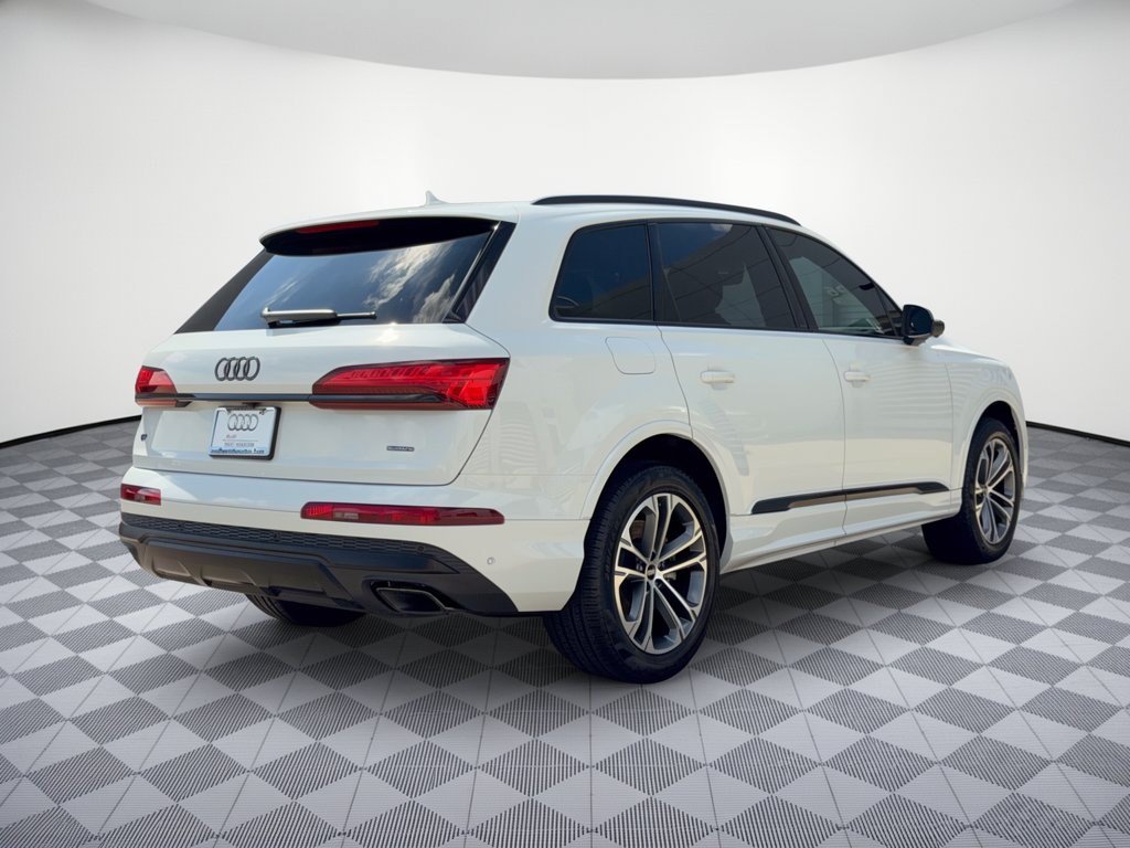 Certified 2026 Audi Q7 2.0T Premium AWD/4WD image 9