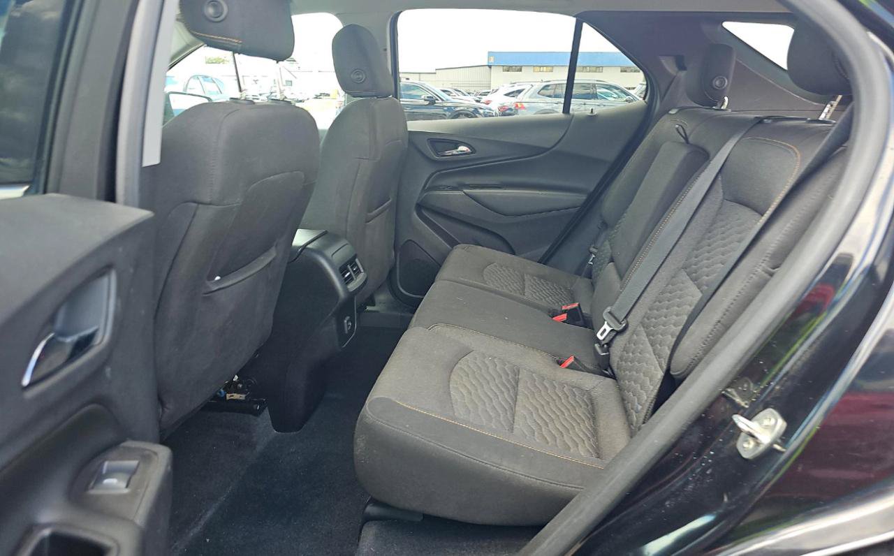 Used 2019 Chevrolet Equinox LT AWD/4WD image 16