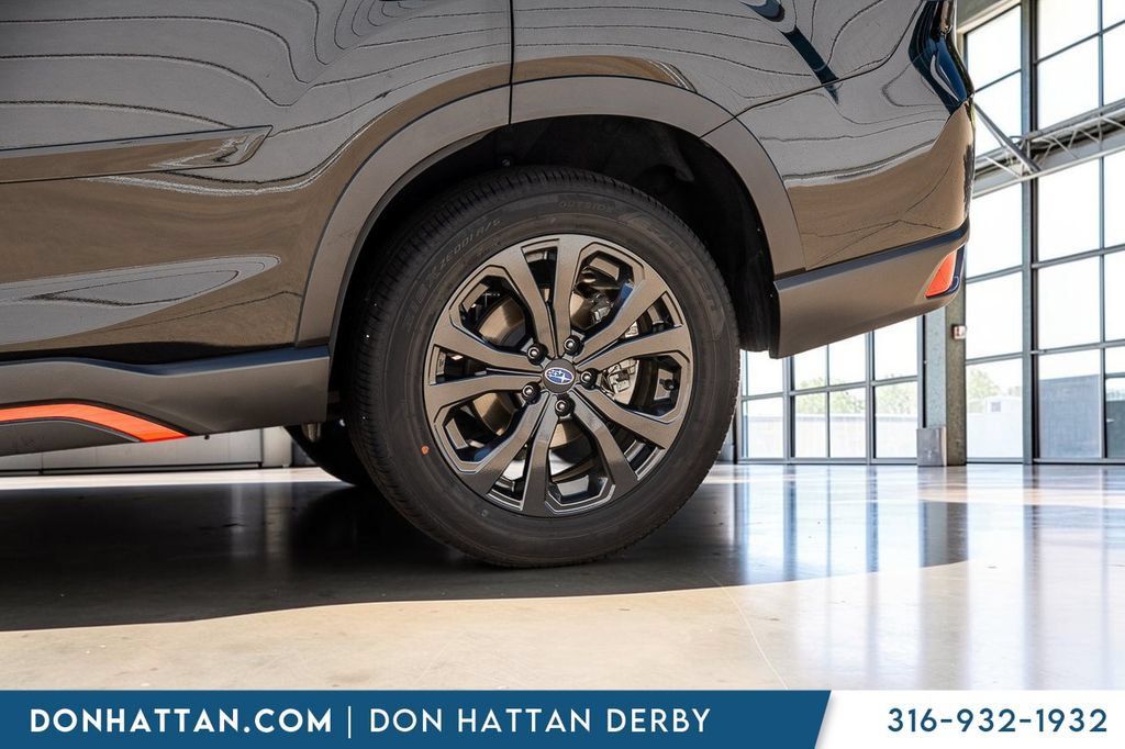 Used 2024 Subaru Forester Sport AWD/4WD image 40