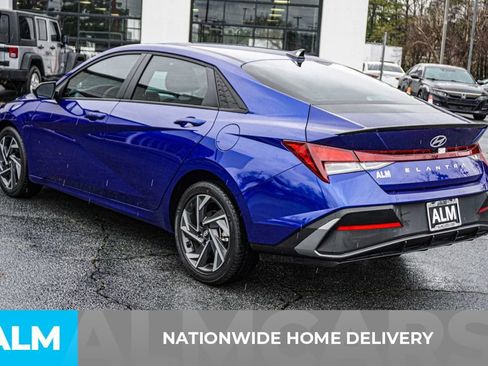 Used 2025 Hyundai Elantra Sport image 5