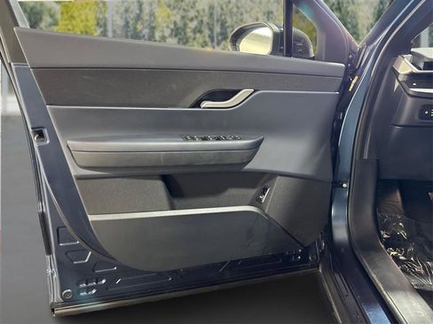 Used 2023 Fisker Ocean One AWD/4WD image 18