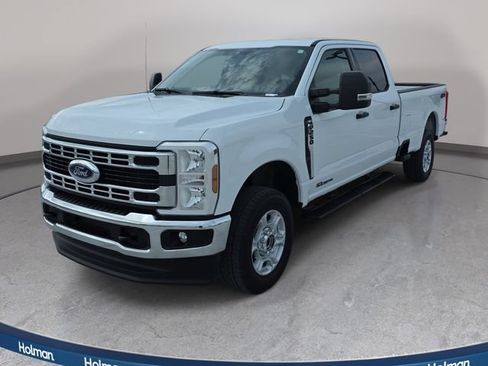 Certified 2026 Ford F250 XLT AWD/4WD image 1