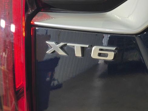 Used 2021 Cadillac XT6 Premium Luxury AWD/4WD image 61