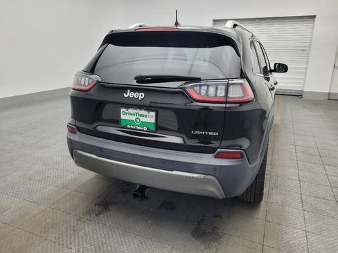 Used 2019 Jeep Cherokee Limited w/ Technology Group FWD image 7