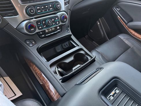 Used 2020 Chevrolet Tahoe Premier image 17