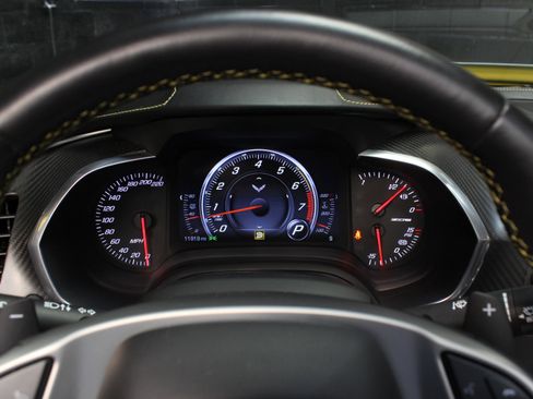 Used 2016 Chevrolet Corvette Z06 w/ 3LZ Preferred Equipment Group image 53