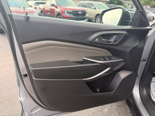 Used 2025 Chevrolet Trax ACTIV w/ Driver Confidence Package FWD image 15