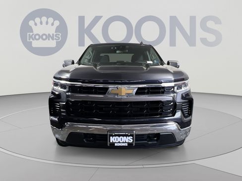 Used 2022 Chevrolet Silverado 1500 LT AWD/4WD image 4